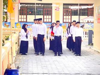 PASKIBRA SANTRI